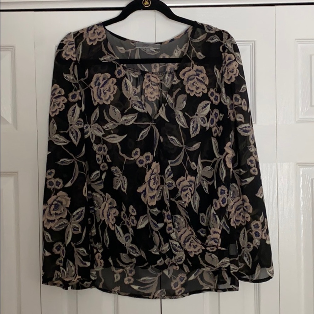 Floral V-neck blouse